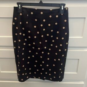 Ann Taylor pencil skirt black with tan polka dots size 2